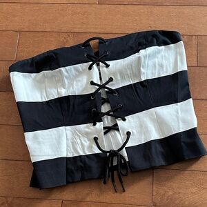 H&M Black and White Lace-Up Crop Top